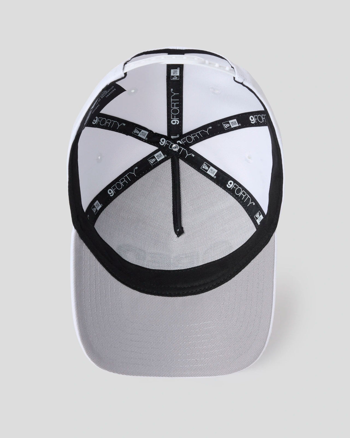 PSD Deals | New Era x PSD Logo Hat White/Green - ACCESSORIES