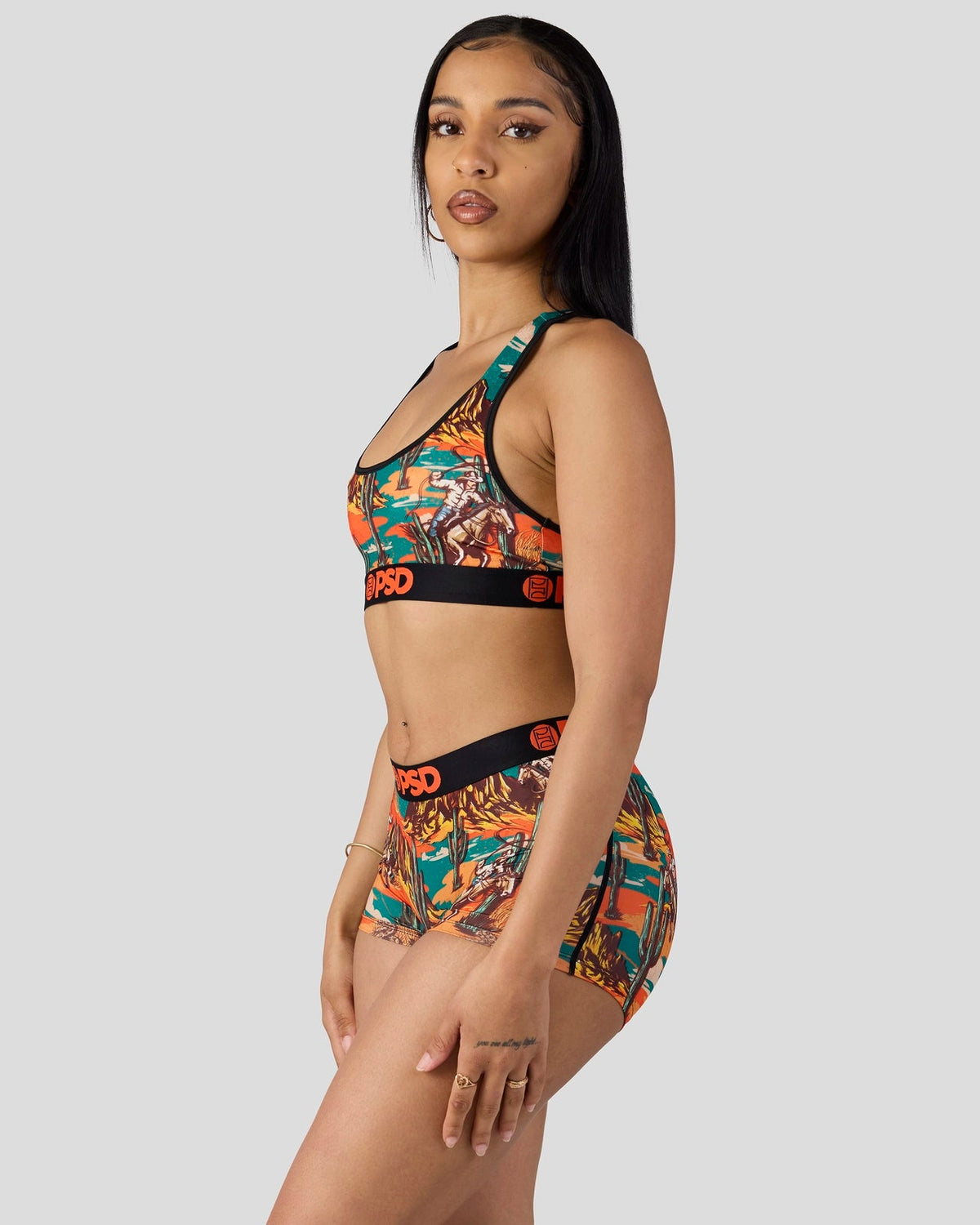 PSD Sale | Deserted - Sports Bra