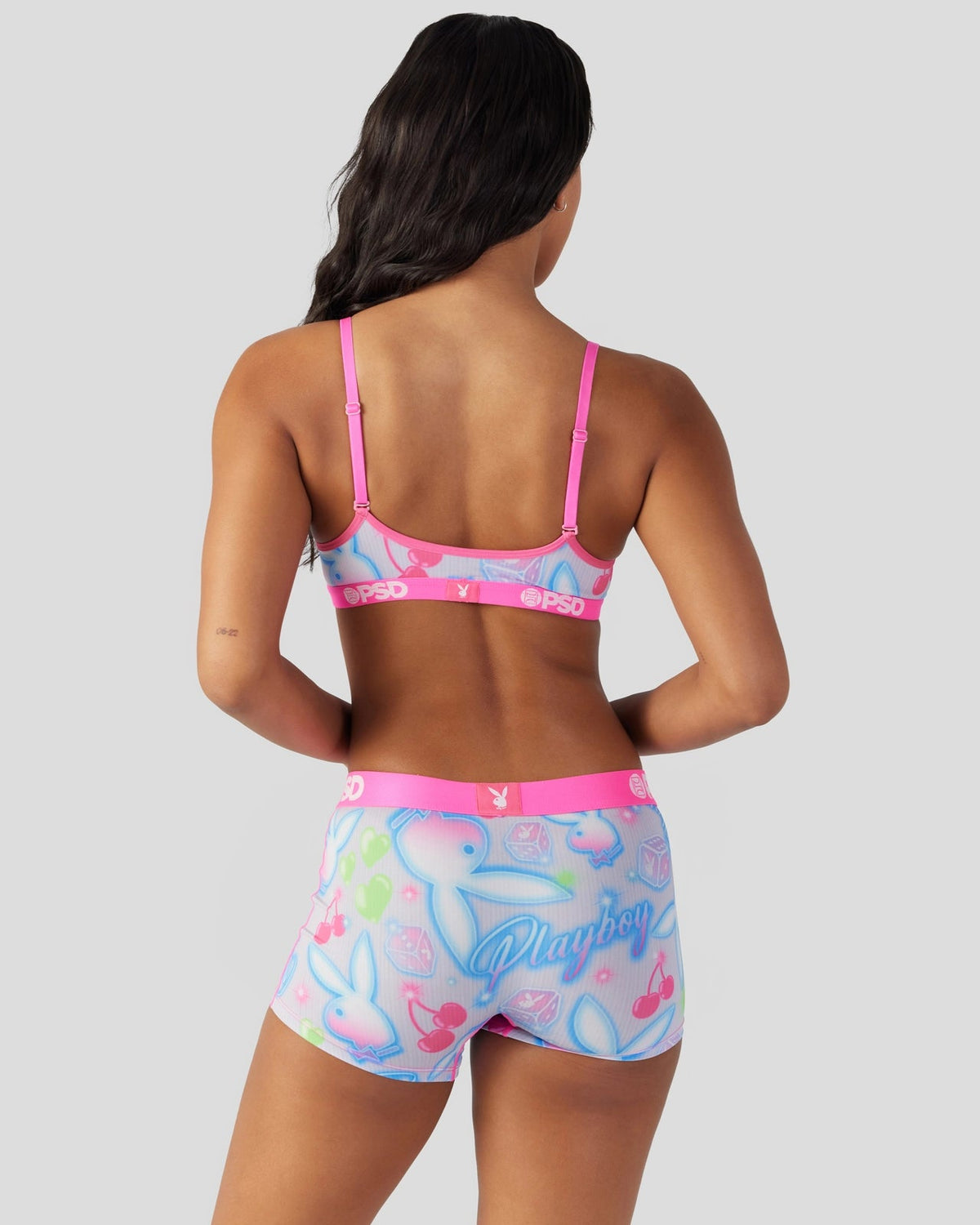 PSD Premium | Playboy - Summer - V-Neck Bralette