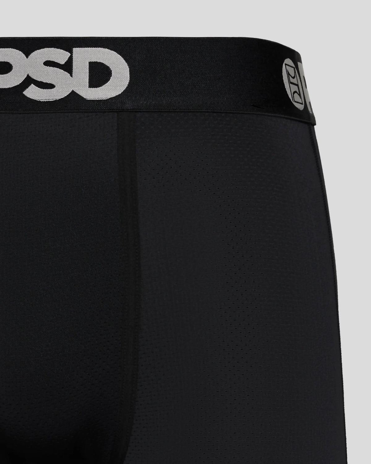 PSD Latest | CoolMesh - Black - CoolMesh