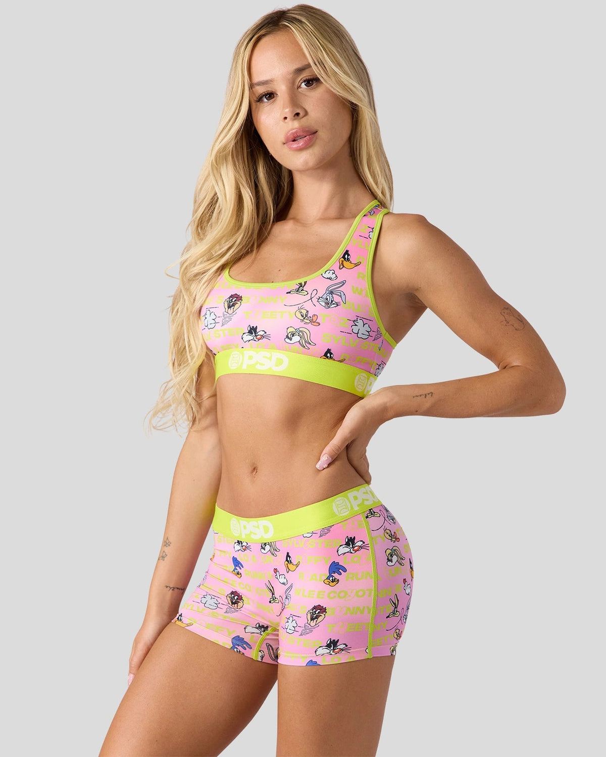 PSD Special Offer | Looney Tunes - Stacked - Boy Short