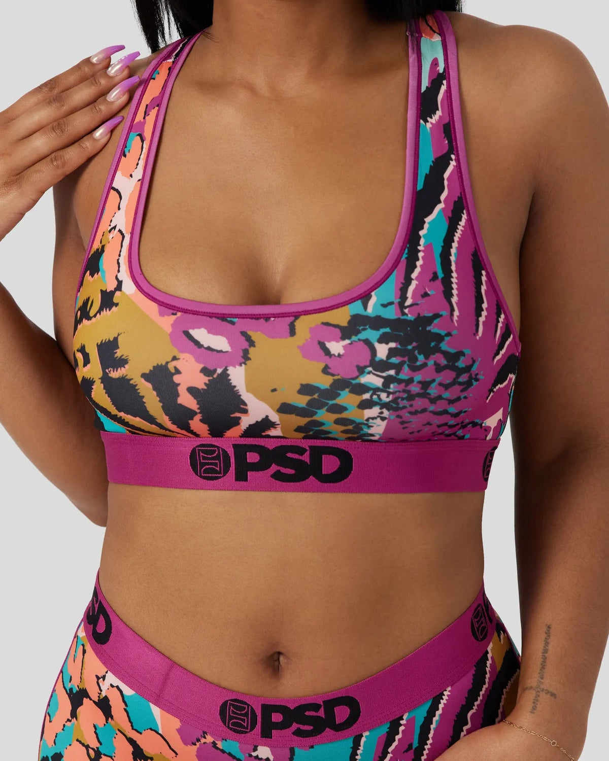 PSD Featured | Scattered Skins - Sports Bra