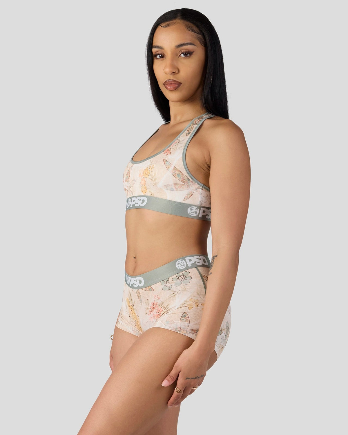 PSD Special Offer | Dainty Smoke - Sports Bra